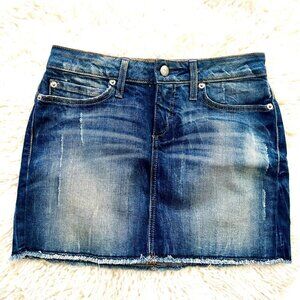 Bebe Stretchy Denim Mini Skirt in Washed Blue. Sz 25 👖🛍️